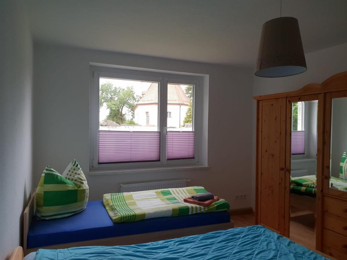 Apartment Schlafschön Apartment- Monteurunterkunft Gerichshain